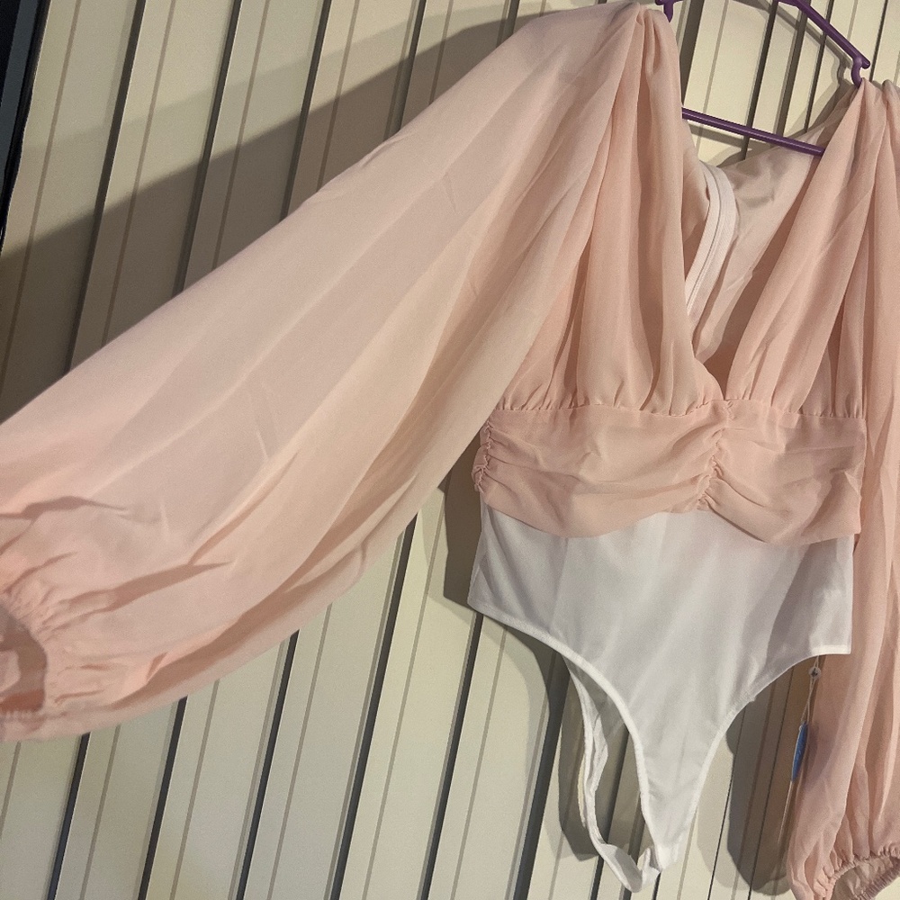 Blouse bodysuit